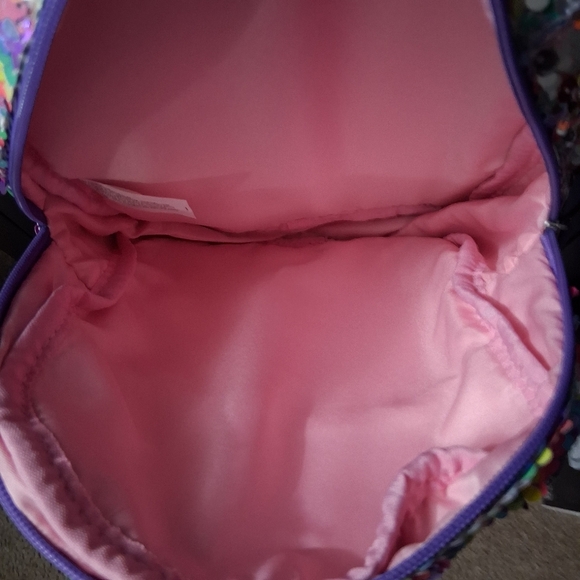 NWT Cat & Jack Little Girl's Sequin Backpack     10"× 12" - Picture 9 of 9